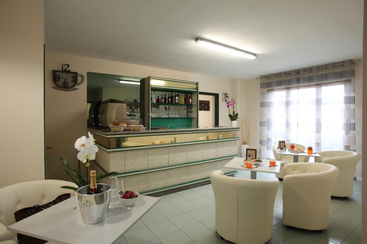 Residence "Canta" Pescara Exteriér fotografie